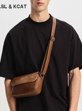 CAVLSLKCAT法式斜挎包男士小挎包皮质单肩包潮牌翻盖邮差包小方包