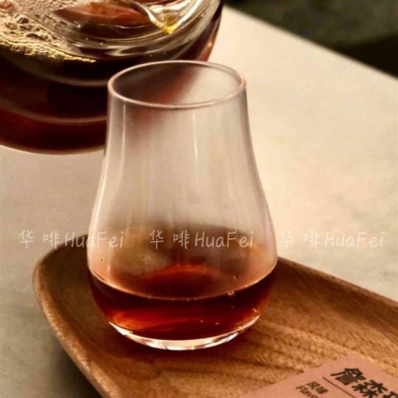 冰美式拿铁咖啡闻香杯玻璃威士忌品鉴杯郁金香试酒杯气泡水品酒杯
