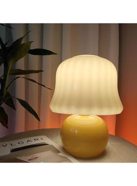 中古风Muran奶油台灯琉璃玻璃小台灯床头灯卧室书房创意装饰台灯