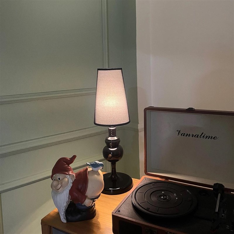 豪华西班牙卫士台灯复古简约客厅书房灯意式卧室床头书桌装饰灯