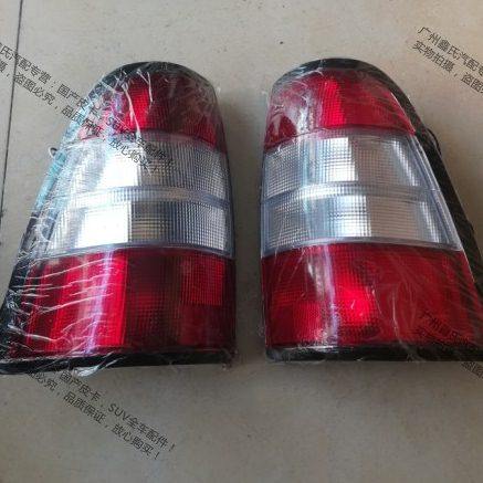 东风P62D皮卡后灯尾灯刹车灯转向灯后组合灯总成 东风皮卡车配件