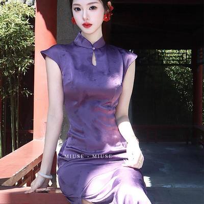 新中式连衣裙女高级感名媛清冷感改良旗袍蝴蝶印花长裙性感包臀裙