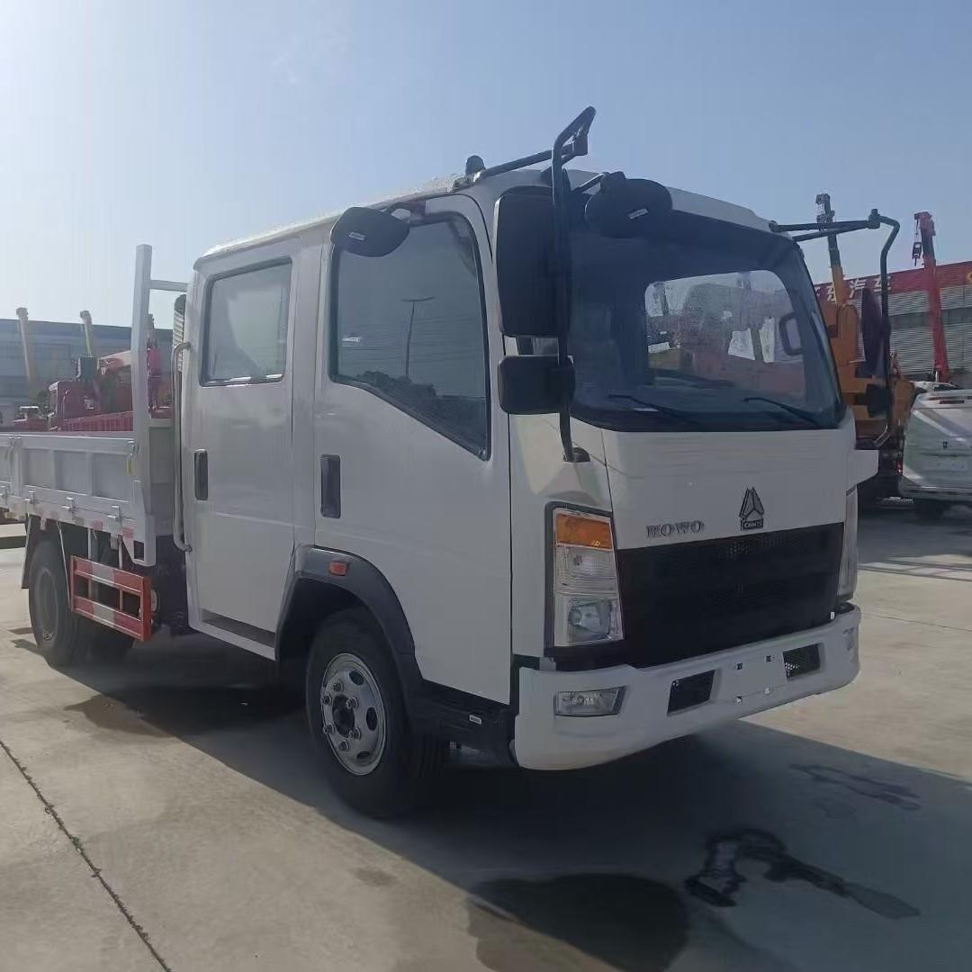 HOWO双排载货车吨自卸车工程车出口右舵卡车非洲中亚老挝等国