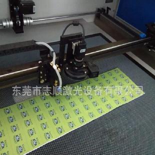 标牌激光切割机专业扫描激光切割机工厂销售 商标织唛服装