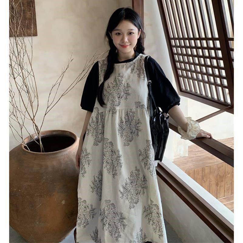 大码女装胖mgm新中式复古刺绣宽松叠穿系带罩裙+黑色连衣裙两件套图片
