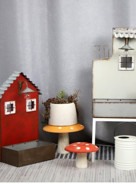 日式做旧小房子造型多肉花盆复古园艺带灯泡带孔盆栽花园装饰摆件