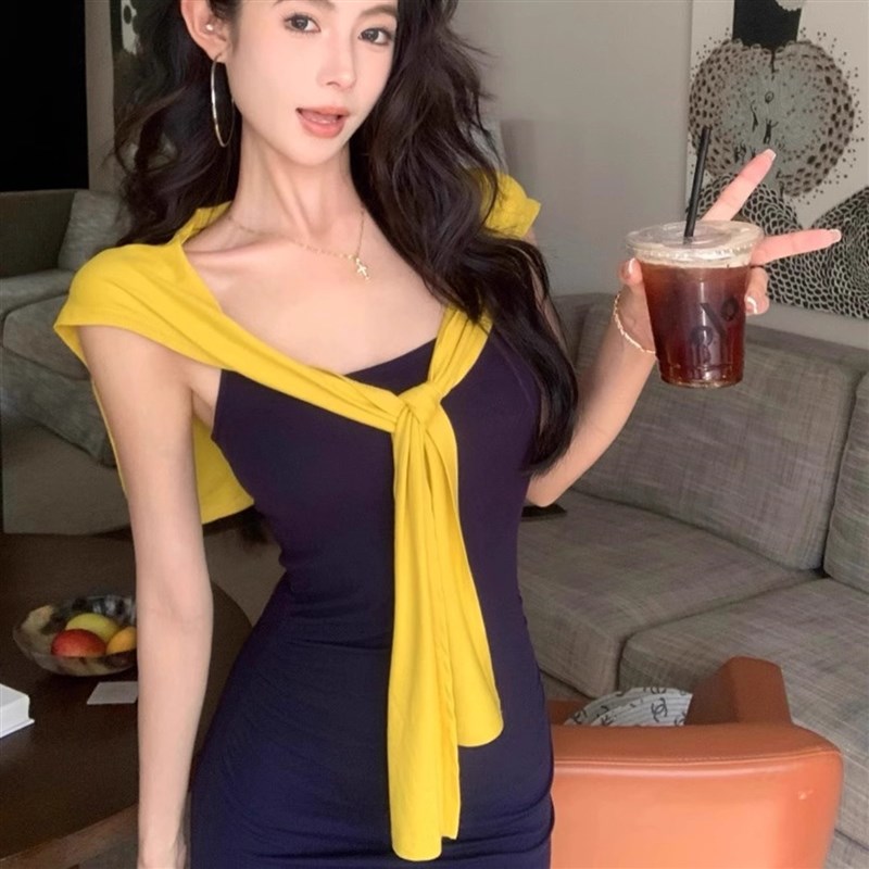 辣妹风气质修身显瘦吊带洋装女夏季2025新款披肩外套长裙两件套
