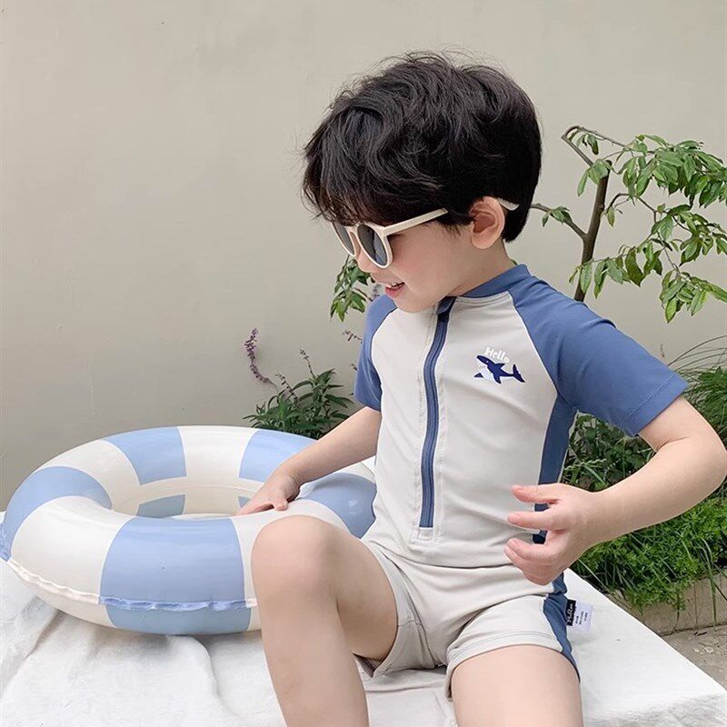 儿童泳衣2023新款男童连体游泳装男宝温泉度假泳装男孩防晒游泳衣