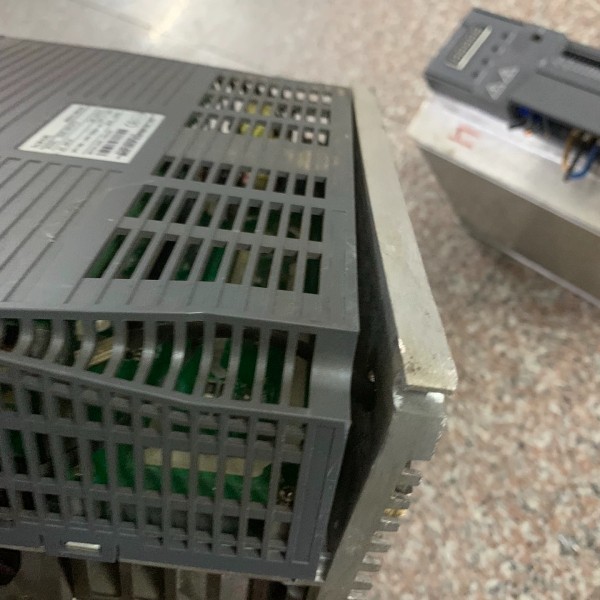 信捷伺服驱动器 DS5E-43P0-PTA （3kw）共3台议价