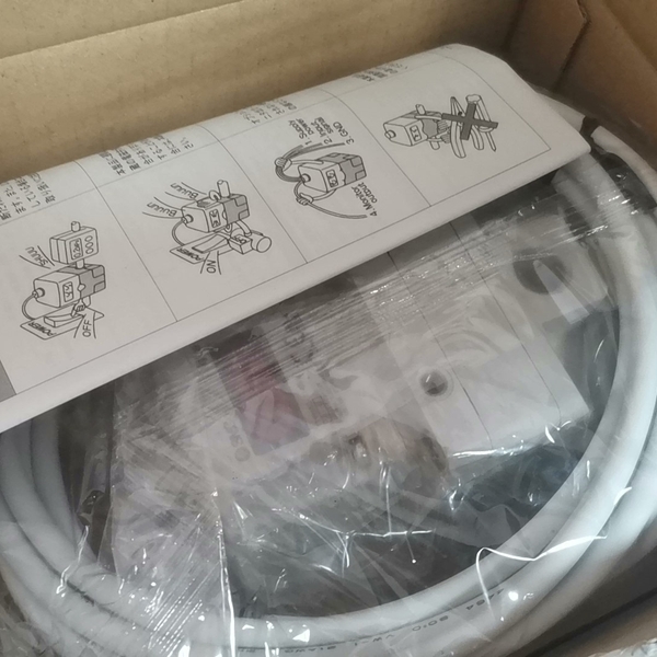 SMC 正品ITV3050-314BL2有2个议价