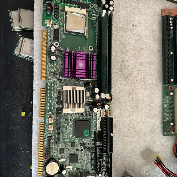 议价台湾 瑞传工控机主板 ROBO-8713VGA 送CPU 内