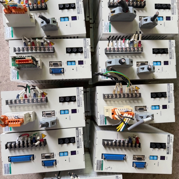 议价CKD转盘驱动器AX9000GH-X701344，AX900