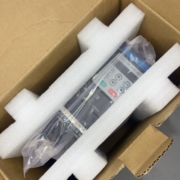 全新，汇川变频器，型号MD200S2.2