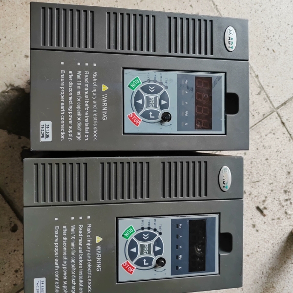 澳地特变频器AD300-T41R5GB/2R2PB 1.5K