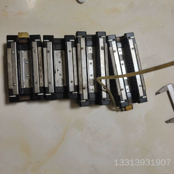 THKHSR30滑块有两种需要的联系议价也可维修