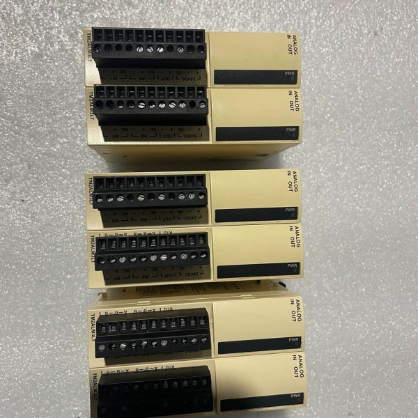 施耐德PLC模块、TM2ALM3LT、实物图。