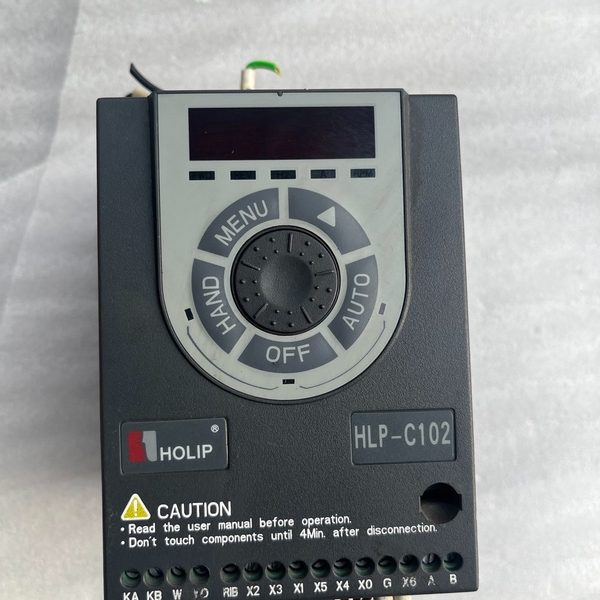 海利普变频器hlp c10201d521p20一只，成色如图
