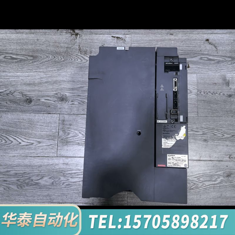 华泰MR-J3-22KB4 22KW驱动器 破损