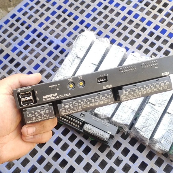 MSYSTEM爱模R7K4FML-6-DCA32A-R，拆机