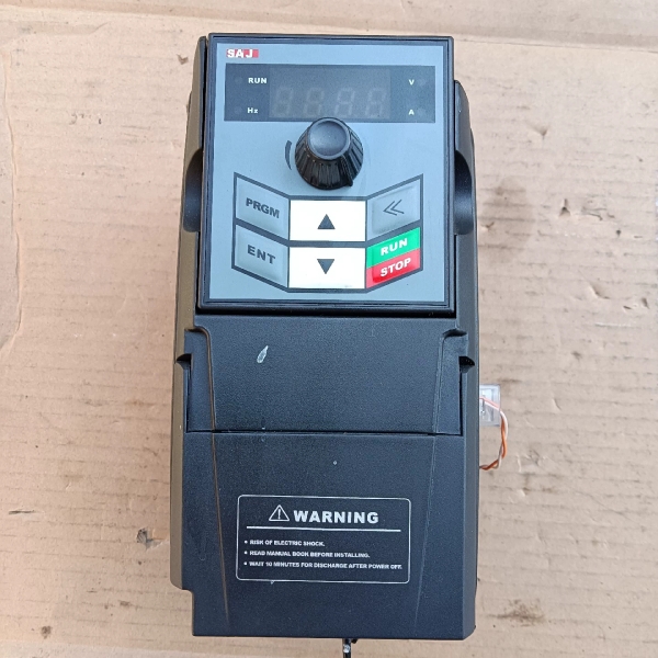 SAJ变频器， ATV13-2SR75GH  0.75KW/（请询价）