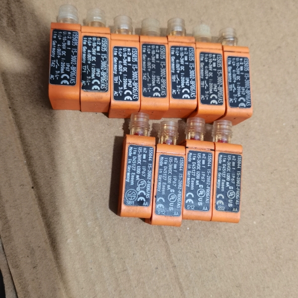 出手德国易福门传感器，型号IS5035和IS5044，和IS