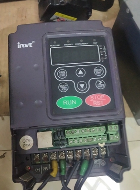 拆机英威腾变频器CHE100-0R7G-4，0.75KW/3