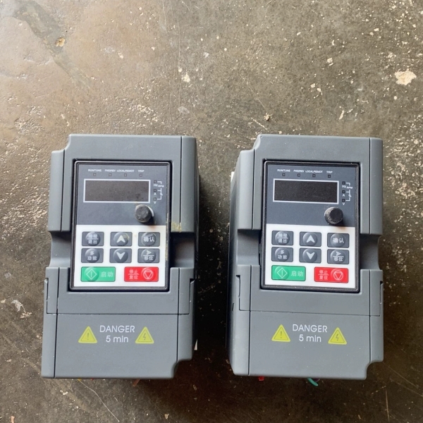 议价变频器M100R7G1，100