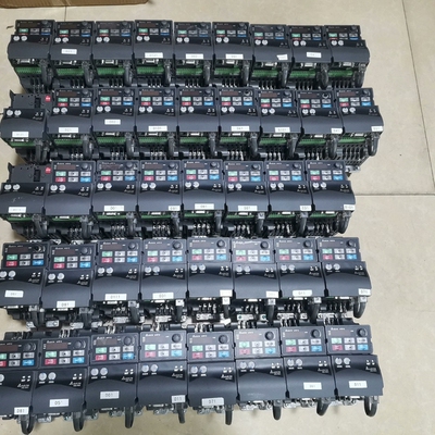 议价VFD007E21A拆机台达变频器带通讯卡CME-PD01，