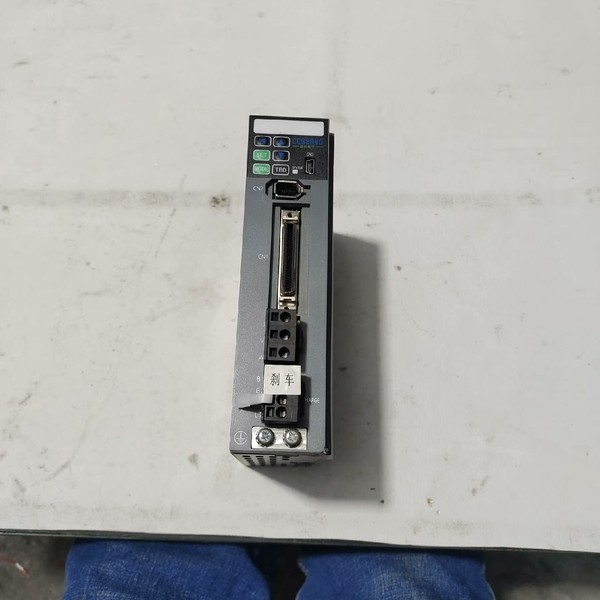 超川电子伺服驱动器CC-D3P040A2-A，400W，成色