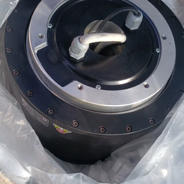 安川7代马达  SGM7D-1AF7C52