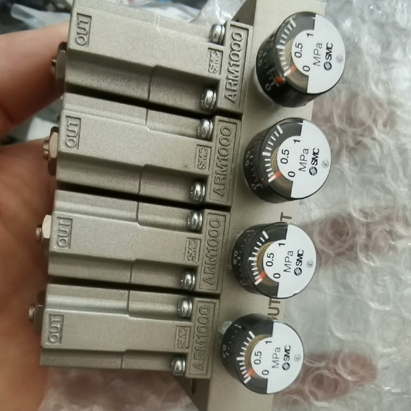 SMC减压阀ARM1000-4A2-01G  全新的议价