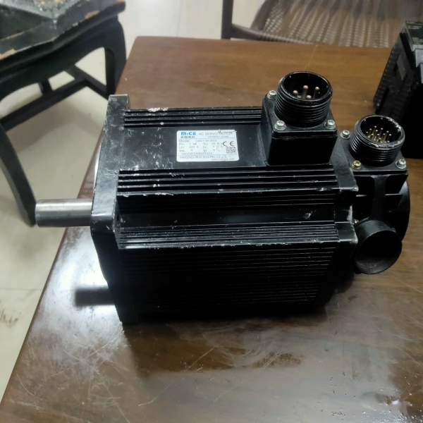议价米格伺服电机130ST-M10010   -1KW  -10