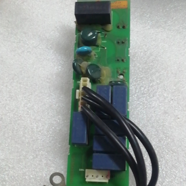 议价，A74AX55D三菱变频器防雷板BC186A686G5