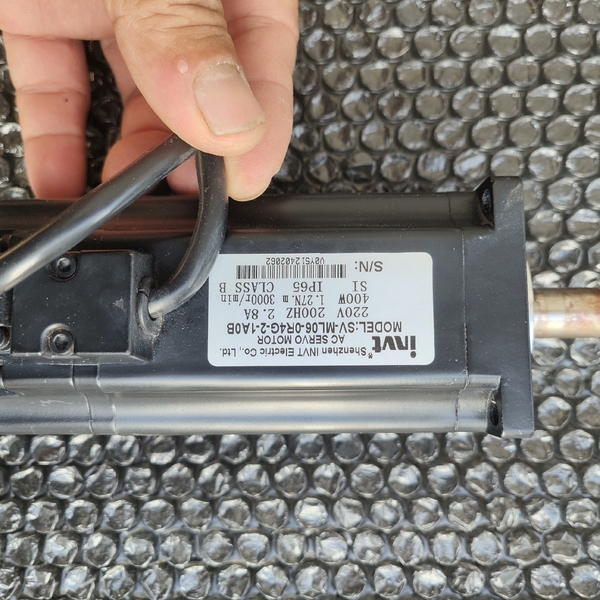 英威腾sv-ml06-0r4g-2-1a0b，成色如图实物拍