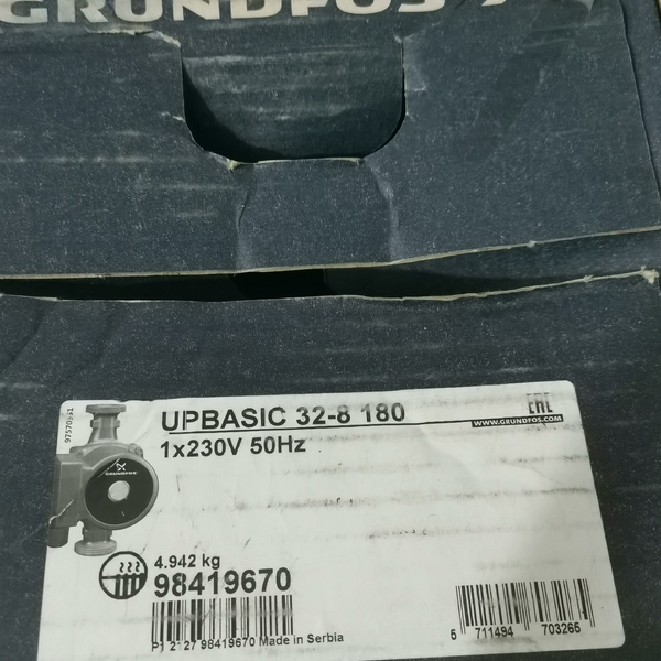 全新格兰富GRUNDFOX循环泵，型号UPBASIC 32-