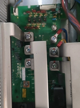 日立变频器可控硅触发板2B026792-5Z，NSJ3 03