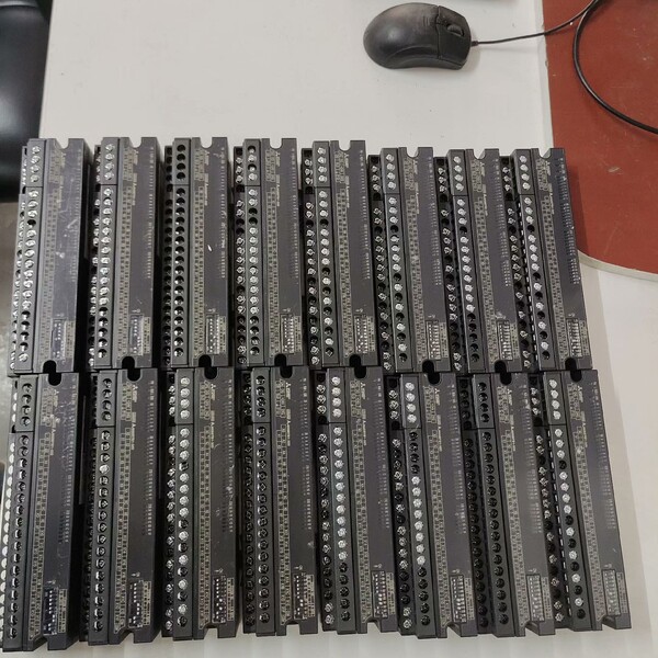 议价原装拆机三菱远程模块新款AJ65SBTB1-32D，序列号1