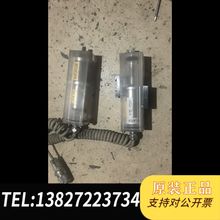 出售两台气动执行器，带编号SN-4319，适合多种工业应用。