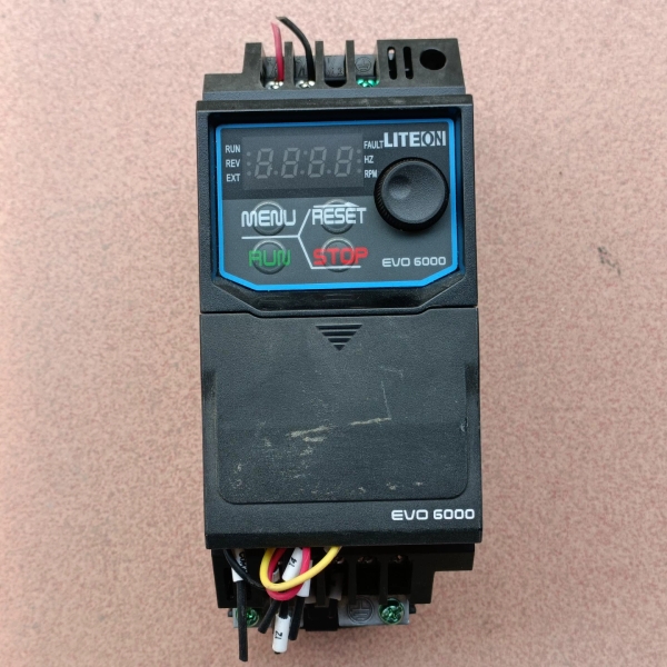 光宝变频器EVO600021SD75E20F 750W【议价】