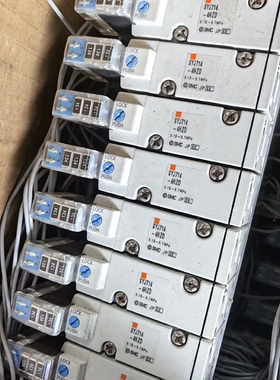 [维修]9成新 SMC电磁阀 SYJ714-4HZD 电压 220V