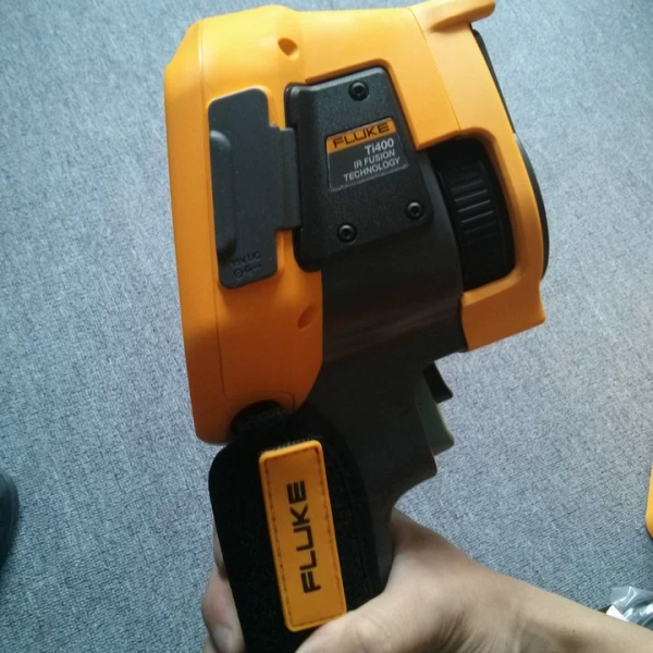 Ti400红外热像仪Ti400+红外线热成像仪 TI401 Pro 9Hz