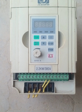 金田变频器JTE320S V0022G3输入380伏电压成色【议价】