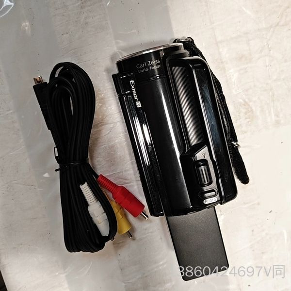 询价购-索尼XR150E，小巧高清硬盘摄像机，可以扩展SD卡，成色很