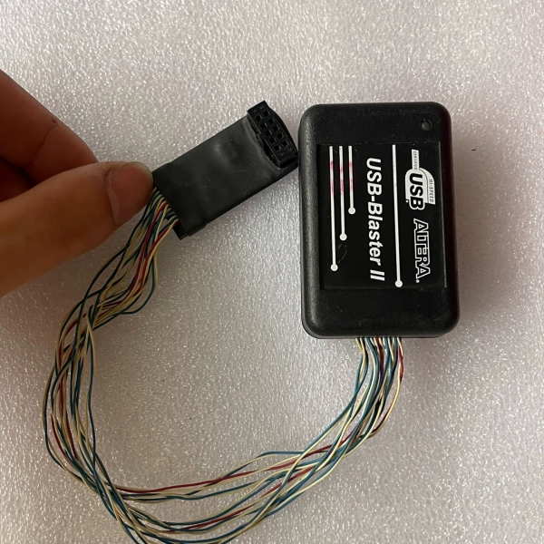 Altera下载器USB Blaster II Intel