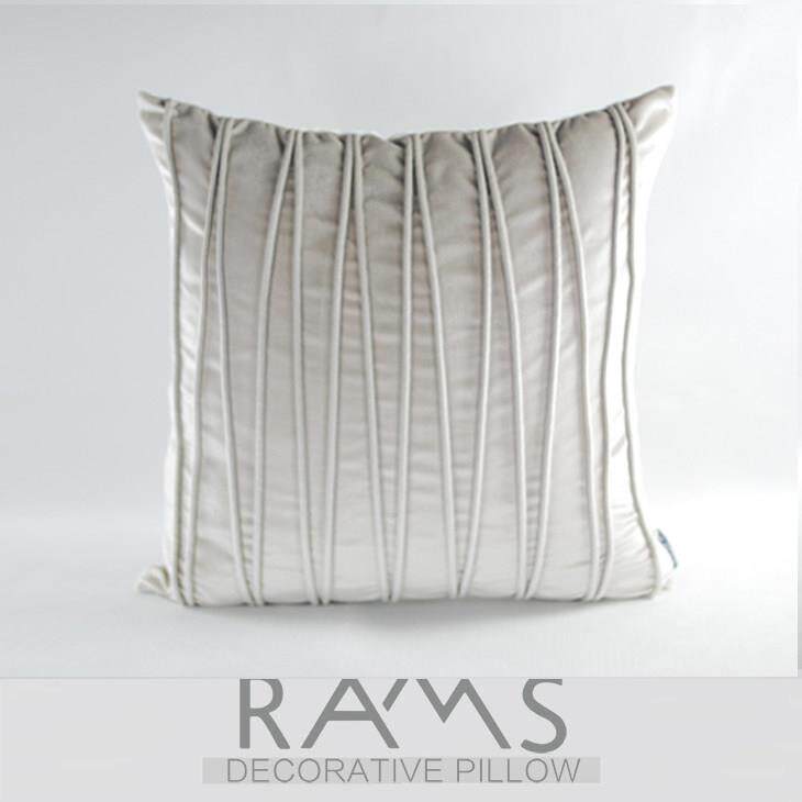 现代简约抱枕套样板房沙发靠垫抱枕大靠包绒布米白色滚条方枕腰枕