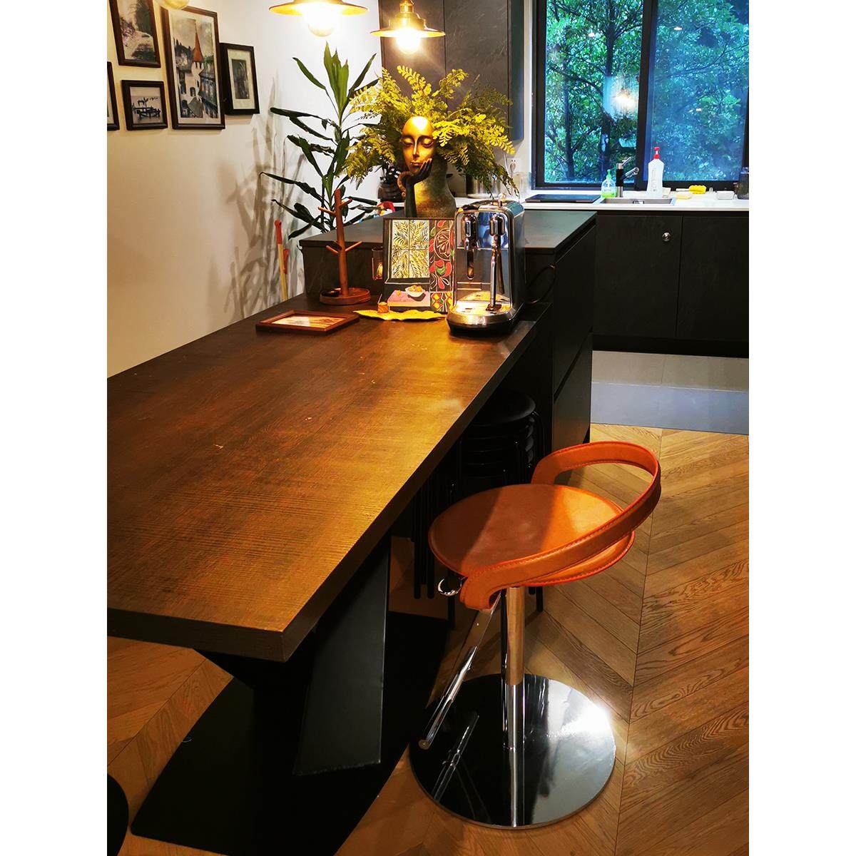 时尚简约轻奢设计升降转动皮酒吧椅餐椅前台会客接待高脚凳B203-1