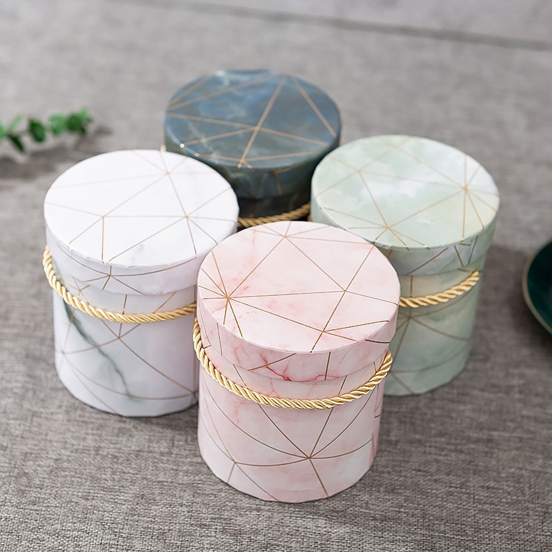 现货抱抱桶鲜花盒手提式圆形花筒礼盒干花礼品包装盒圆桶礼物盒子