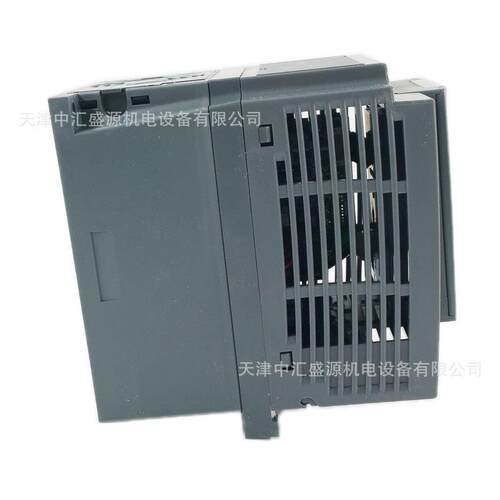 ATV310HU22N4A三相变频器400V 2,2kw无EMC滤波器ATV310HU22N4A
