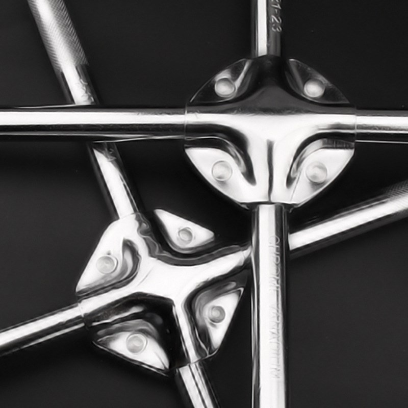 汽修工具十字套筒扳手高碳钢镀铬轮胎维修专用公制十字扳手换胎