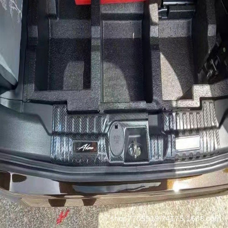 适用于 马来西亚ALZA内外门槛条 护板迎宾踏板改装专用保护防踩条